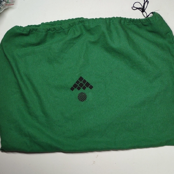 Bottega Veneta Vibrant Green Dust Bag - Picture 5 of 6